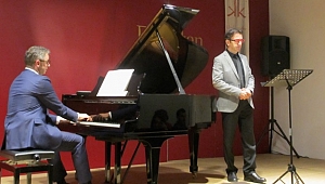 Bali-Erçin ikilisinden Schubert liedleri