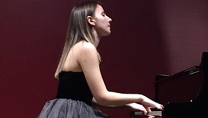 Piyanistler Moskova'ya !