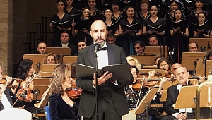 Carmina Burana: Ritm, yalın ezgi ve insan sesi...