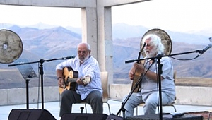 Baksı Müzesi amfitiyatrosunda ilk konser…