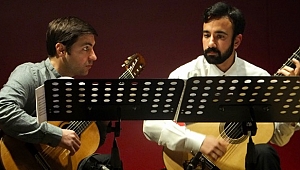 Klasik gitarın okşayıcı, dingin tınıları...