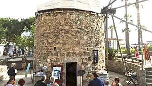 Bodrum'da Givinarts TEV ile Millart Sergileri
