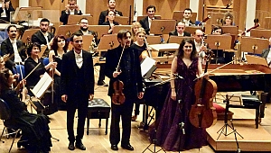 Beethoven İçin Bir konçerto, Bir Kırkyama, Bir Rapsodi