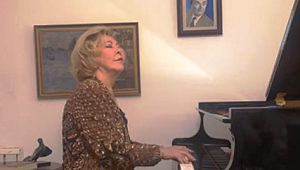 Beethoven, Chopin ve Duvardaki Saygun