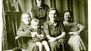 KAFDAĞININ ARDINDAN BİR BEY OĞLU / 48