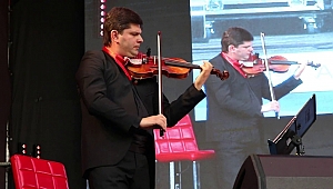 BSO'nun Ekim Konserleri Yarıaçık Odeon'da