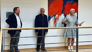 Mehmet Güler'in Tablosu Alman Parlamentosu'nda