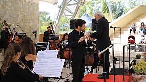 Evcil'in Konserine Sazova'da Büyük İlgi