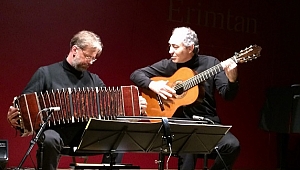 Sevgililer Günü'nde Gitar-Bandoneon İkilisi