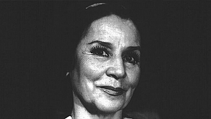 Tiyatro Oyuncusu Handan Ertuğrul'u yitirdik