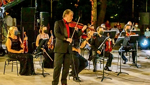 Vivaldi’nin “Mevsimler”i Antalya Müzesi’nde Çınladı