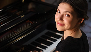13 Yaşındaki Piyanist Artık Mozarteum'da