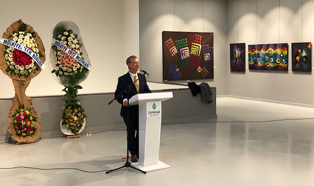 Renklerle Dans Sergisi ÇSM'de