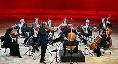 Verdi Operalarını Hiç Böyle Dinlediniz mi?
