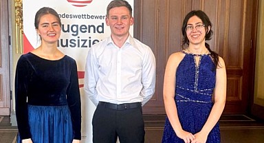 Çocuk Almanya'da Başarılı, Aileye Vize Yok!