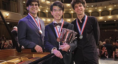 Evren Özel Van Cliburn Yarışması'nda 3. Oldu…