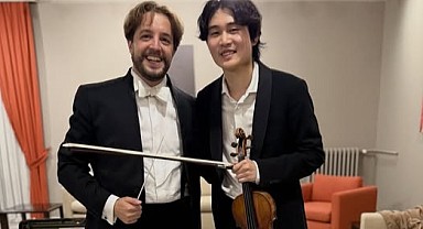 BSO Sezonu Dvorak, Mahler, Yang ve Santonja ile Açtı