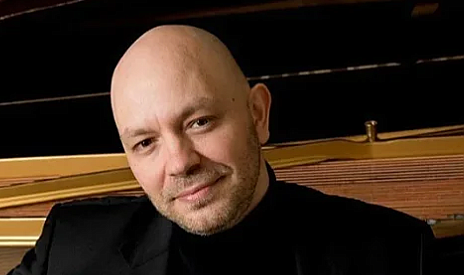 Piyanist Özgür Aydın'ın Almanya ve Türkiye konserleri