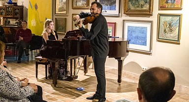 Antalya'da Coşkulu Yeni Yıl Konserleri