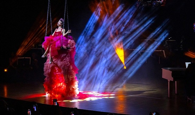 Antalya'da Coşkulu Yeni Yıl Konserleri