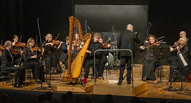 Senfoni'de Alensander Boldachev, Opera'da Üçleme