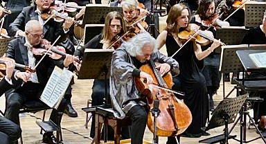 Don Kişot ve Sanço Panza'nın Ankara Buluşması