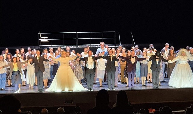 Deutsche Oper Berlin'de Turandot Gecesi