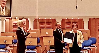 Bir Yarışma, Bir Ödül, İki Virtüoz