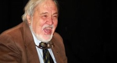 Konser Öncesi Ortaylı'ya Saygı Duruşu