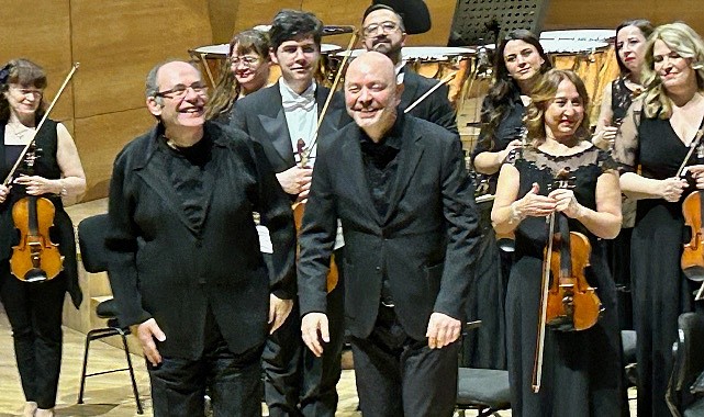 Tarihsel Bir Öz-Biçim İlişkisi