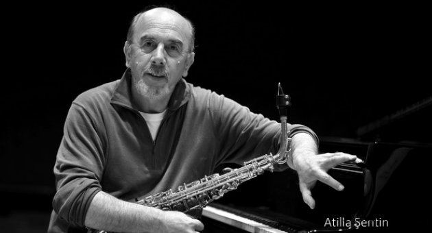 Işın Metin Dvorak 9. Senfoni yönetiyor...