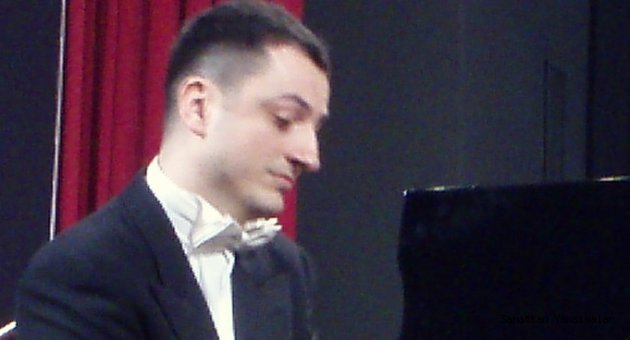Seçkin piyanist Emre Şen İstanbul'da...