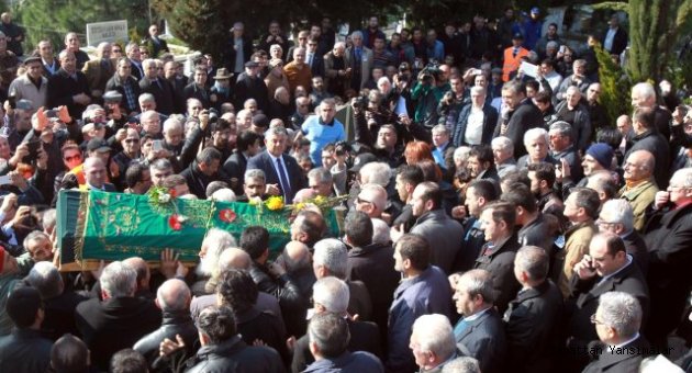 Yaşar Kemal’in Devrim Teorisi