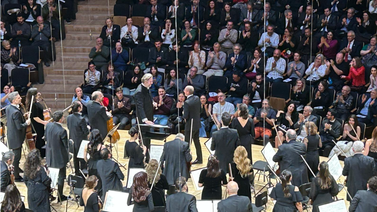 Beethoven’dan Şostakoviç’e Uzanan Derinlikli Bir Gece