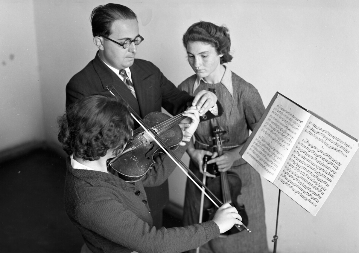 Yetenekli Bir Öğrenciye Kim Ders Vermelidir?