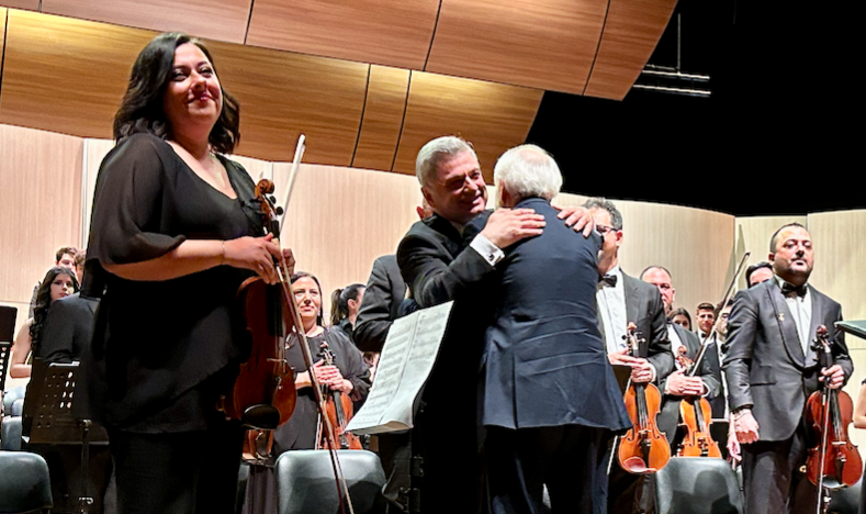 İdil Yunkuş ve Serdar Muhatov'la Bir Konser