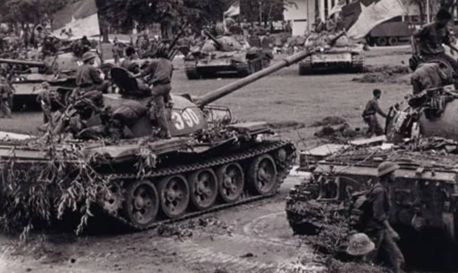 Vietnam Savaşı’nın Son Gününde İki Fotoğraf Sanatçısı