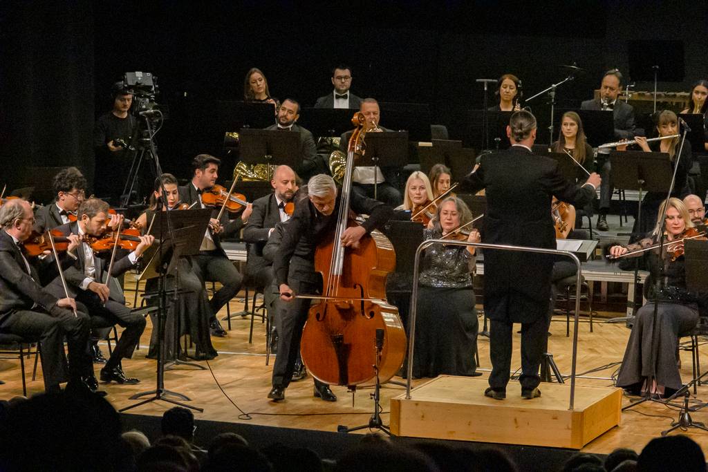 Bozo Paradzik ve Bir Resim Sergisi Üzerine