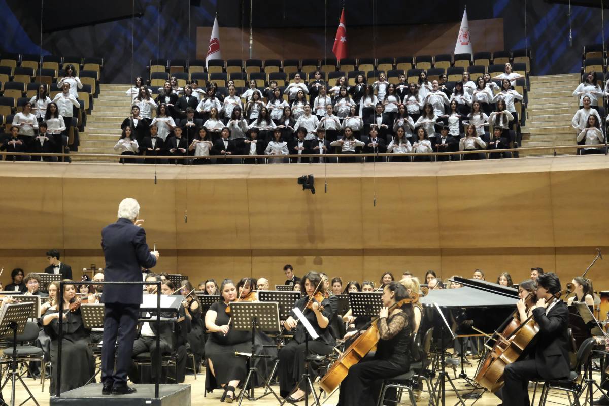 Ankara Devlet Konservatuvarı’nın 90. Yılına Yakışan Kutlama