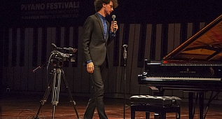 Can Çakmur'un Antalya Festival Konseri